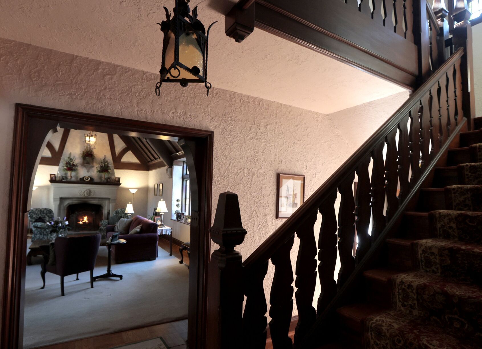 At home with Mary and Jerry Whitley